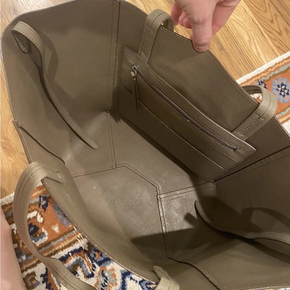 CELINE Cabas Phantom Small Tote - Picture 6 of 13